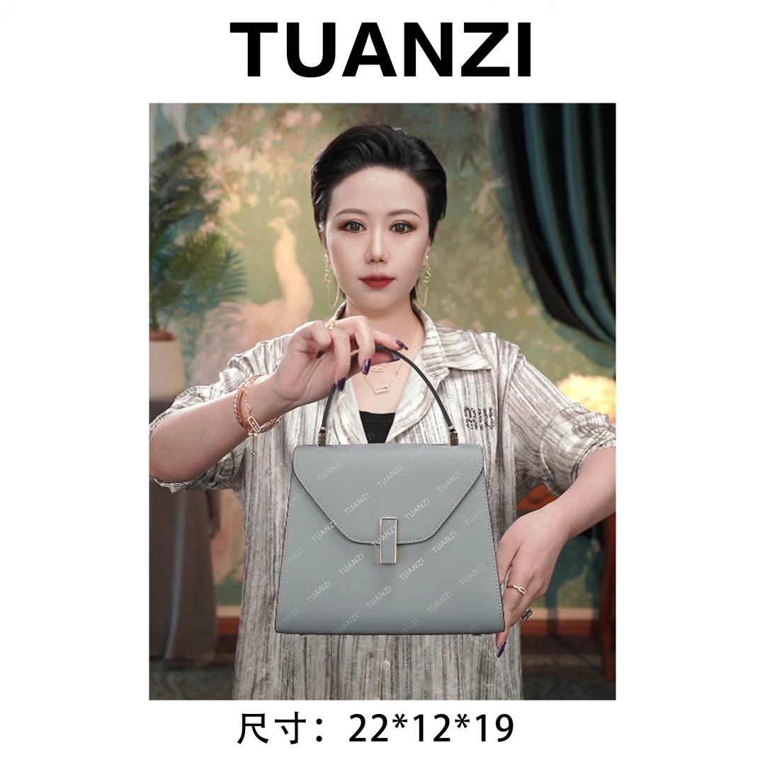 【高端玩家】瓦●莱家头层EP皮明星同款手提包 XKY-6996-雾蓝