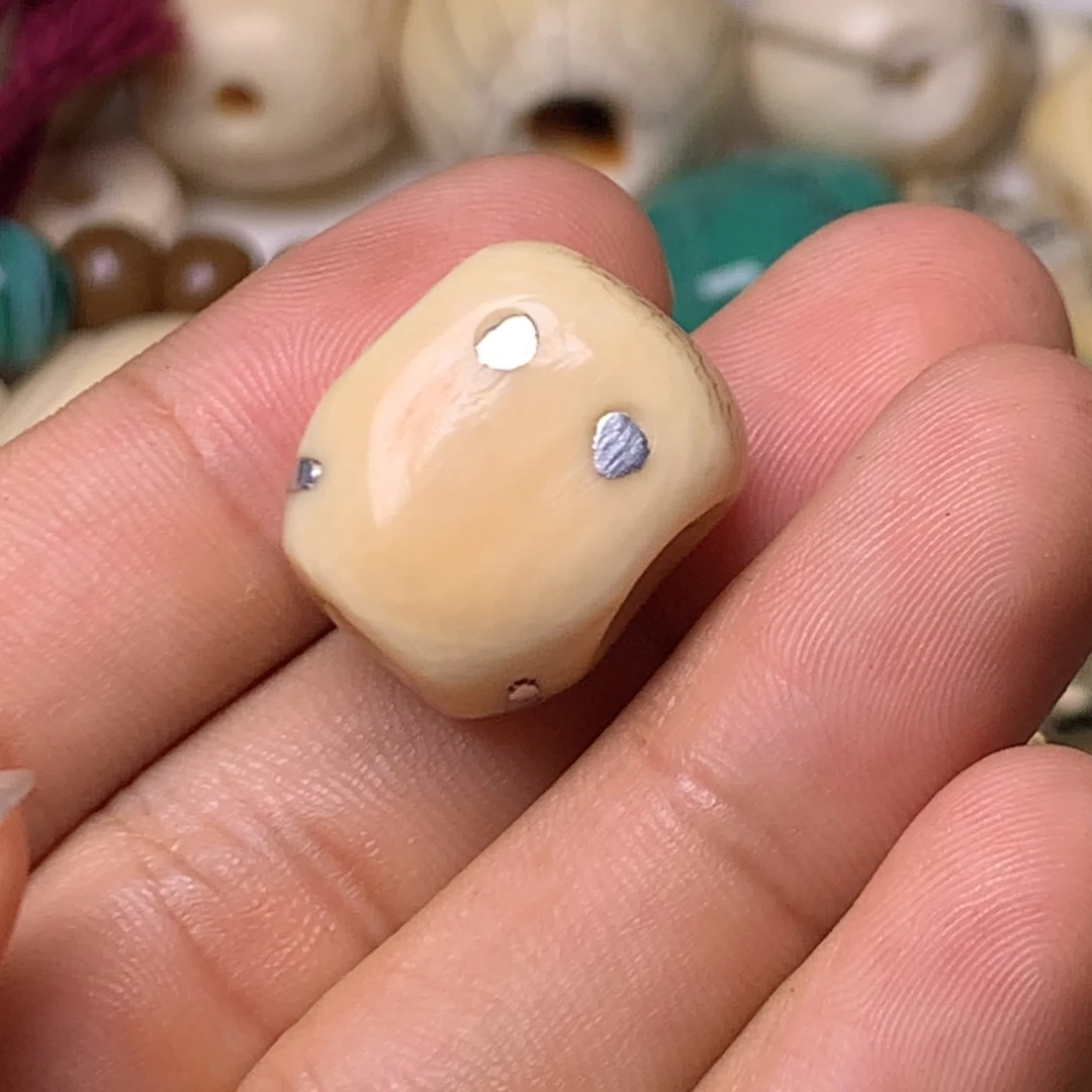 颈饰玻璃藏传小元素