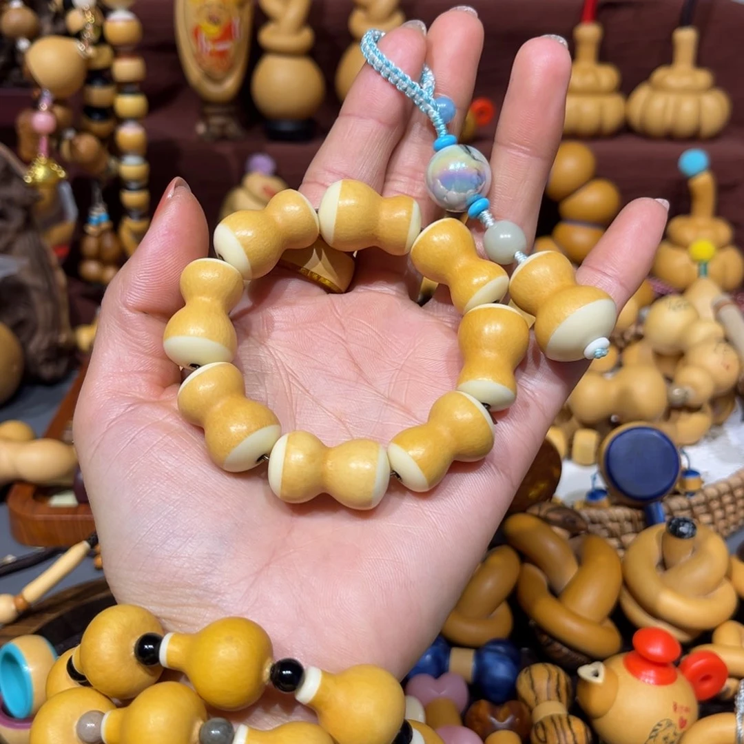 E*r骨头手串加挂件、