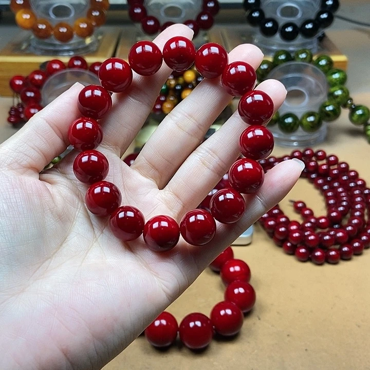 【闪购商品】贝壳杉（血龙木）手串/手链1.3*16
