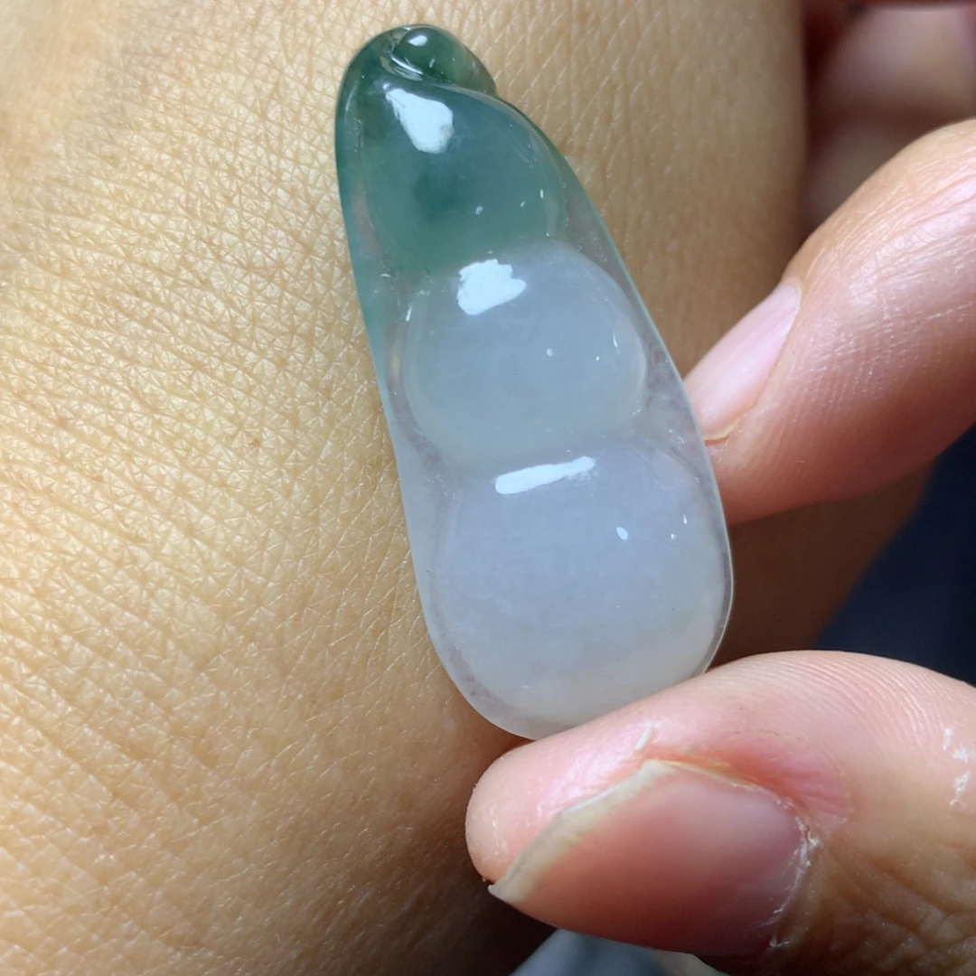 定制翡翠未镶嵌翡翠豆子