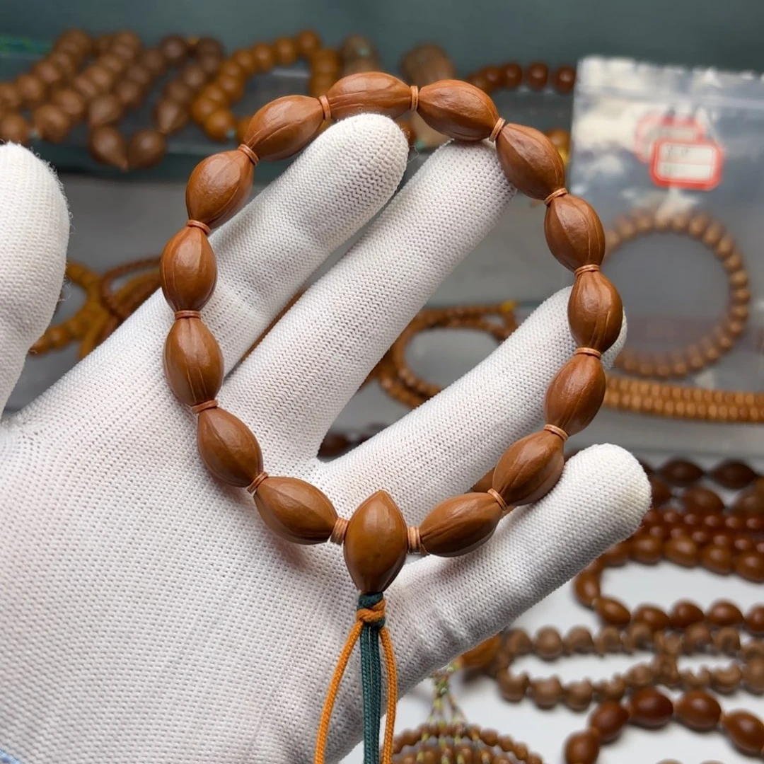 東***)橄榄核吊坠8.6核片