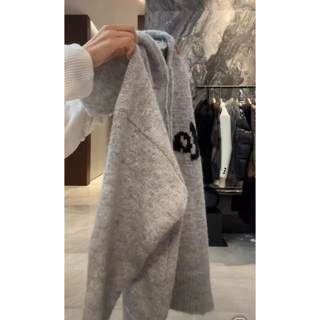 徐秋阳  火星记  百搭时尚休闲设计感显瘦显白毛衣1399-