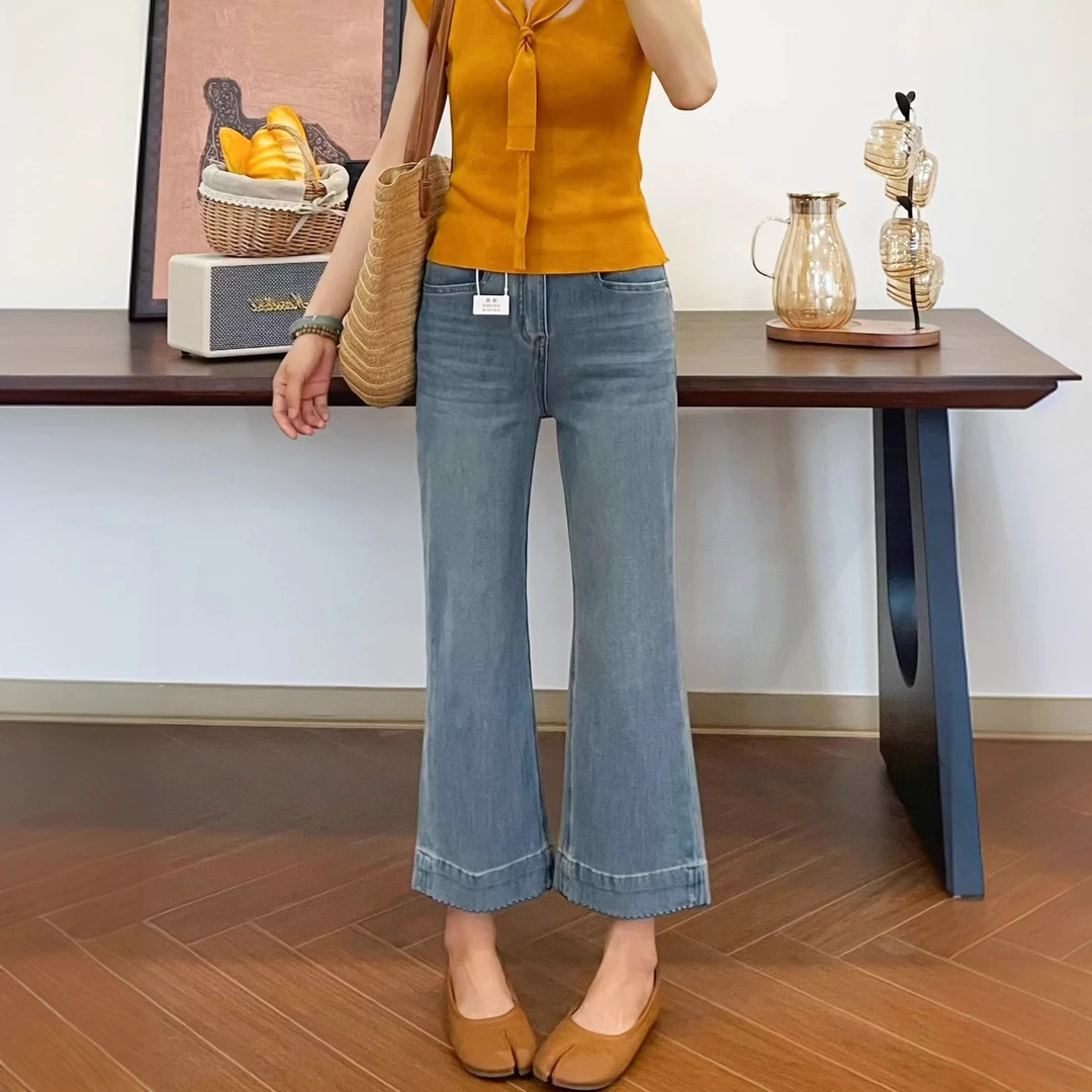 2025秋季新款宽松微喇牛仔裤女大码梨形身材微胖MM显瘦遮胯九分裤