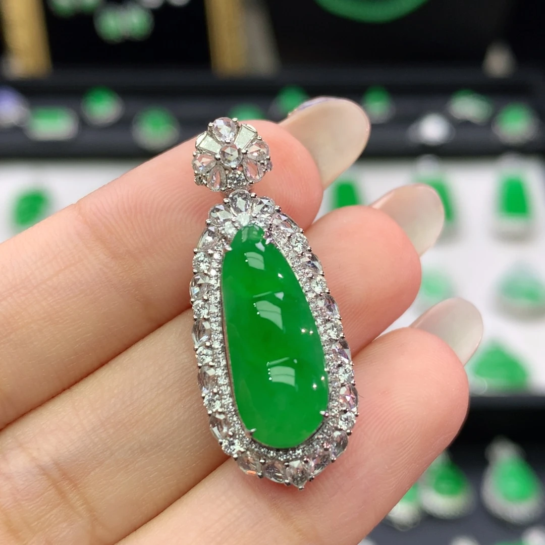 翡翠18K金镶嵌吊坠(不含链)