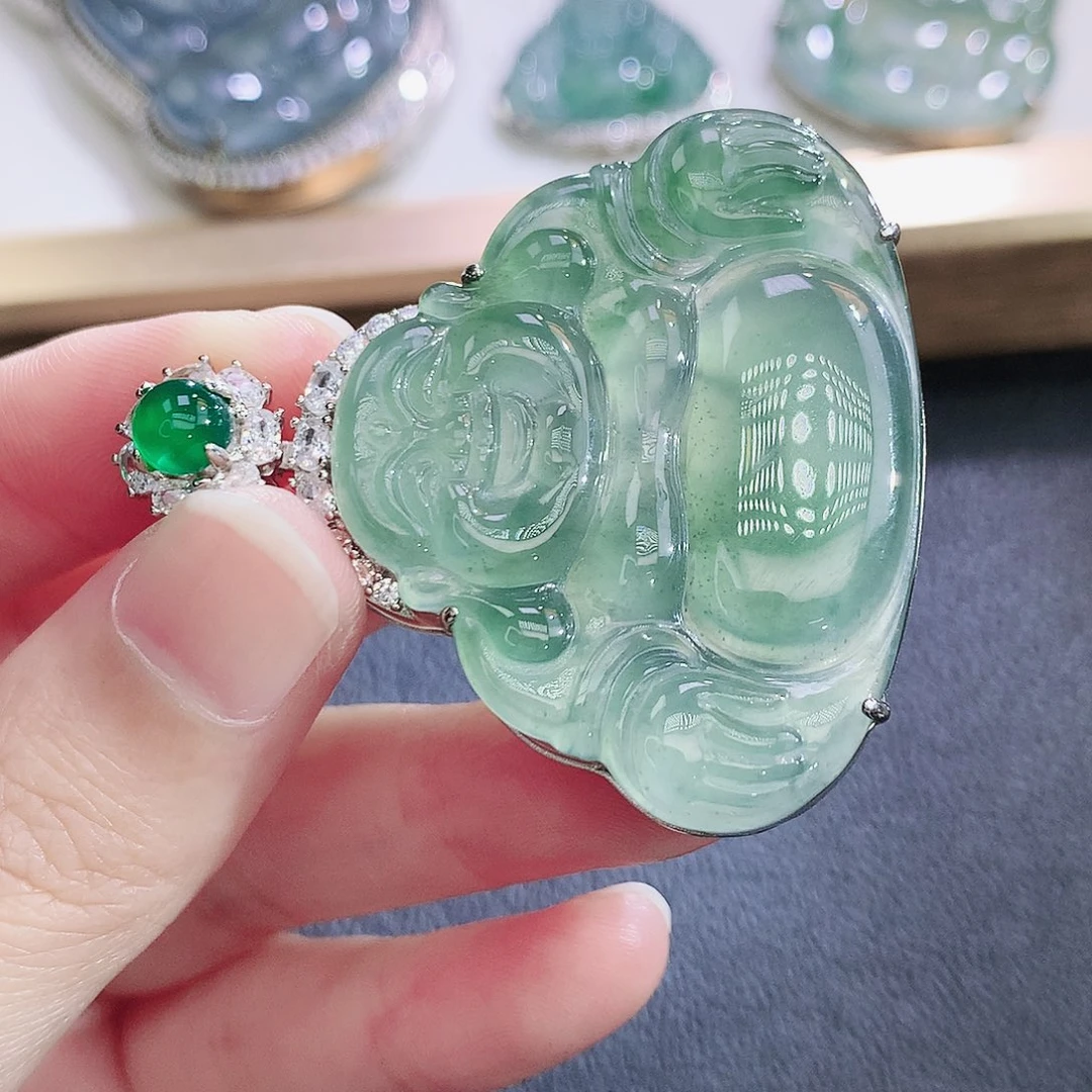 翡翠未镶嵌挂件翡翠