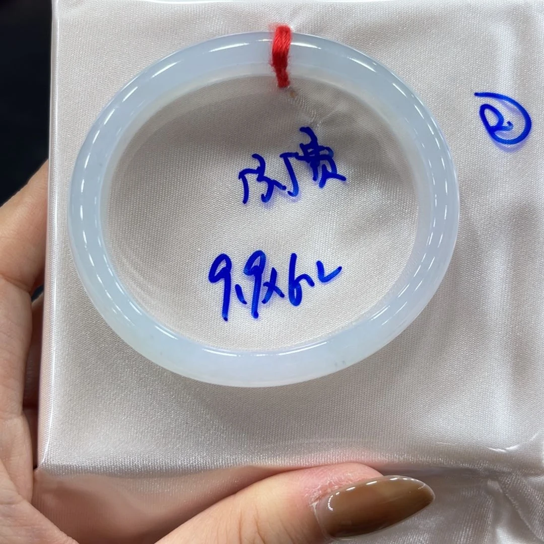 未镶嵌手镯翡翠翡翠