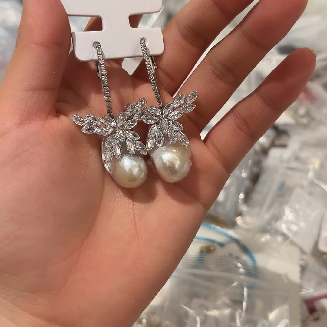 合金淡水珍珠耳饰