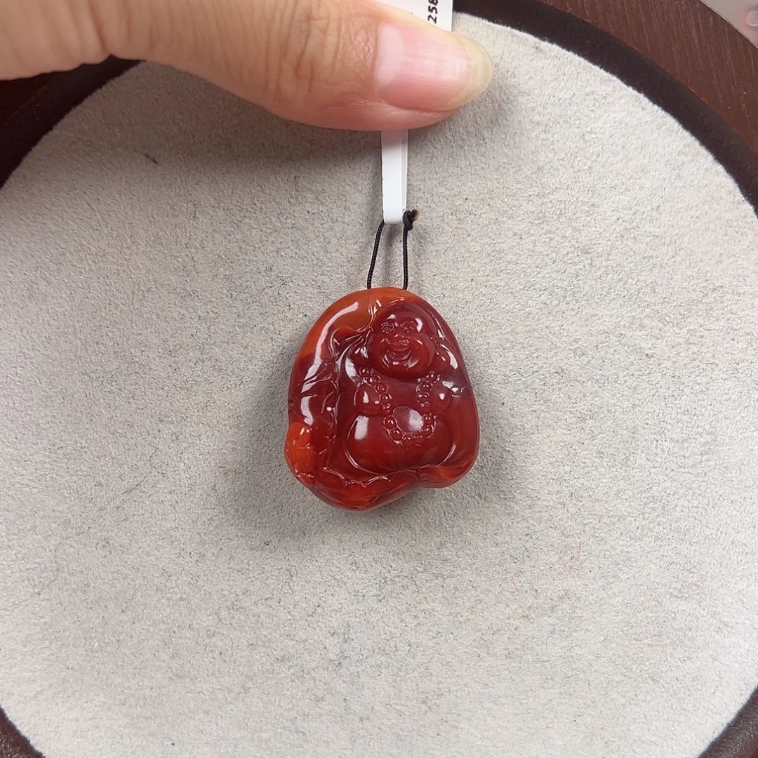 未镶嵌吊坠南红玛瑙