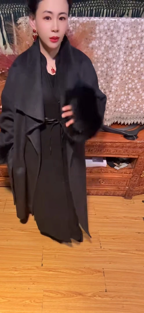 女士新款长衣毛衣