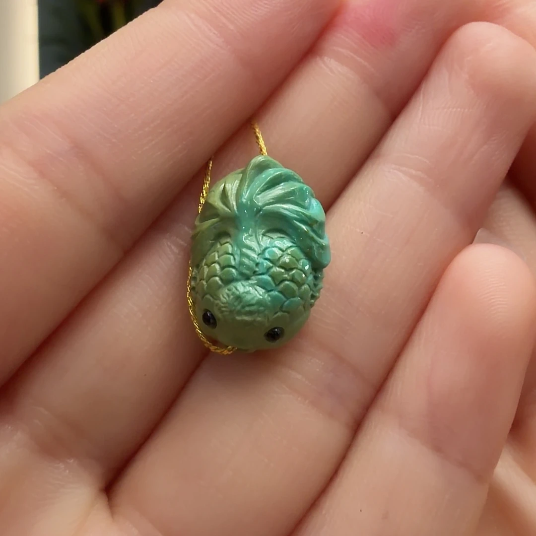 绿松石未镶嵌颈饰