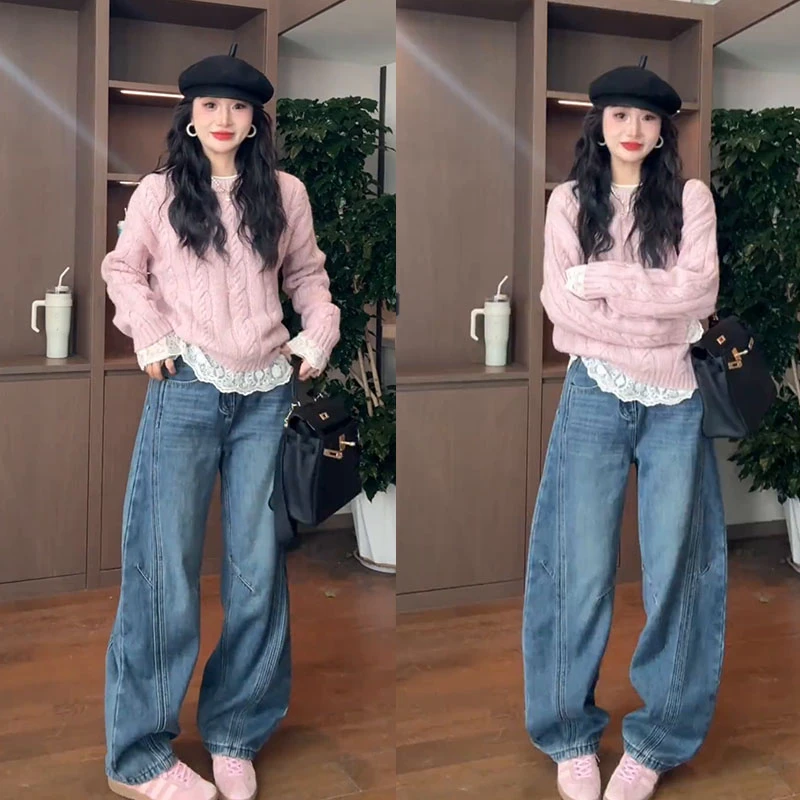 今年流行穿搭一整套2025新款蕾丝打底衫减龄毛衣弯刀牛仔裤三件套
