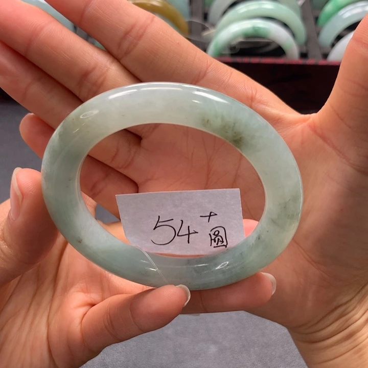 未镶嵌手镯翡翠手镯