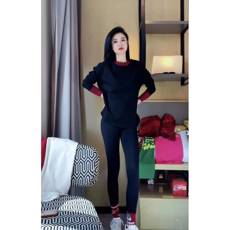 哝NONG-2024春夏新款欧若风红色袖子领口拼接圆领上衣CT-01292254