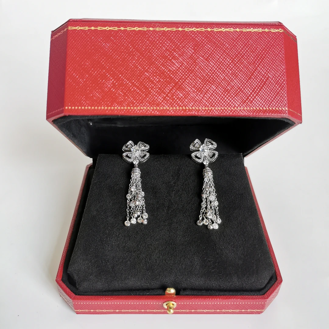 2681耳环--收藏级轻奢时尚设计首饰送礼盒