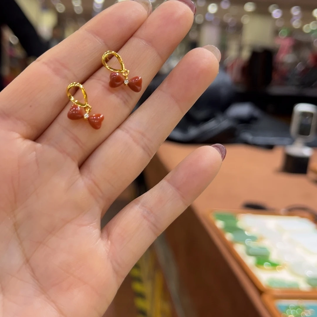 和田玉颈饰未镶嵌失*