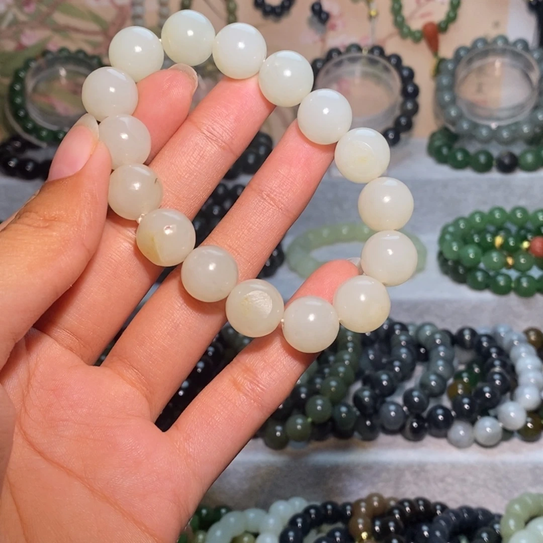 和田玉未镶嵌手链