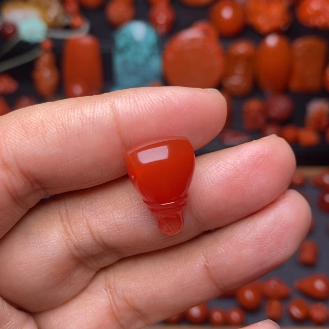 南红玛瑙配饰未镶嵌小*子三通