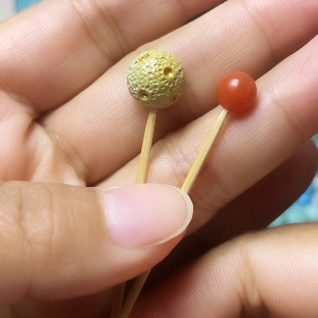 南红玛瑙未镶嵌珠宝奇石