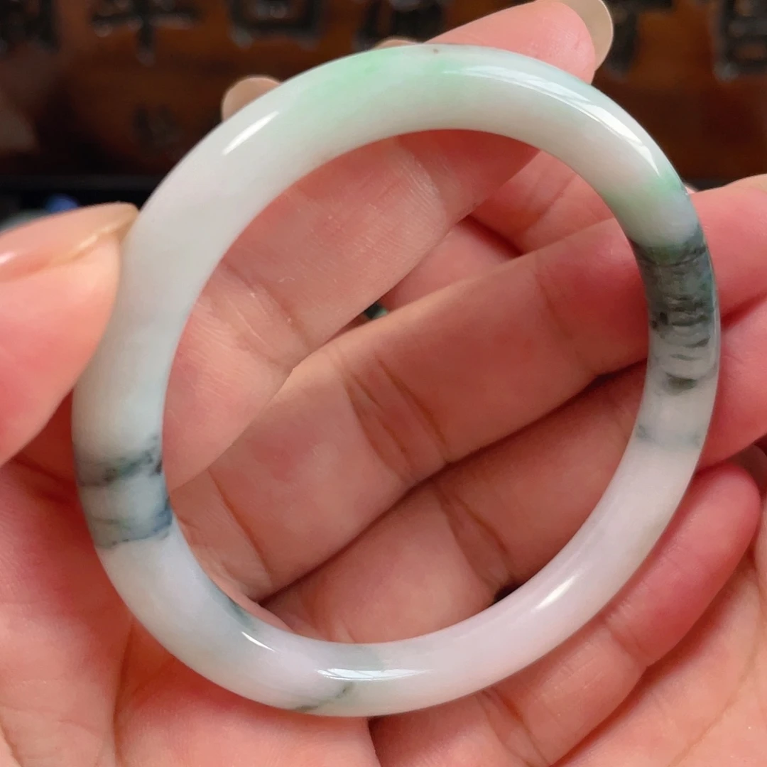 翡翠手镯未镶嵌翡翠460
