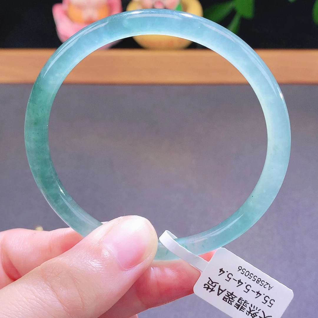 翡翠未镶嵌手镯天然翡翠