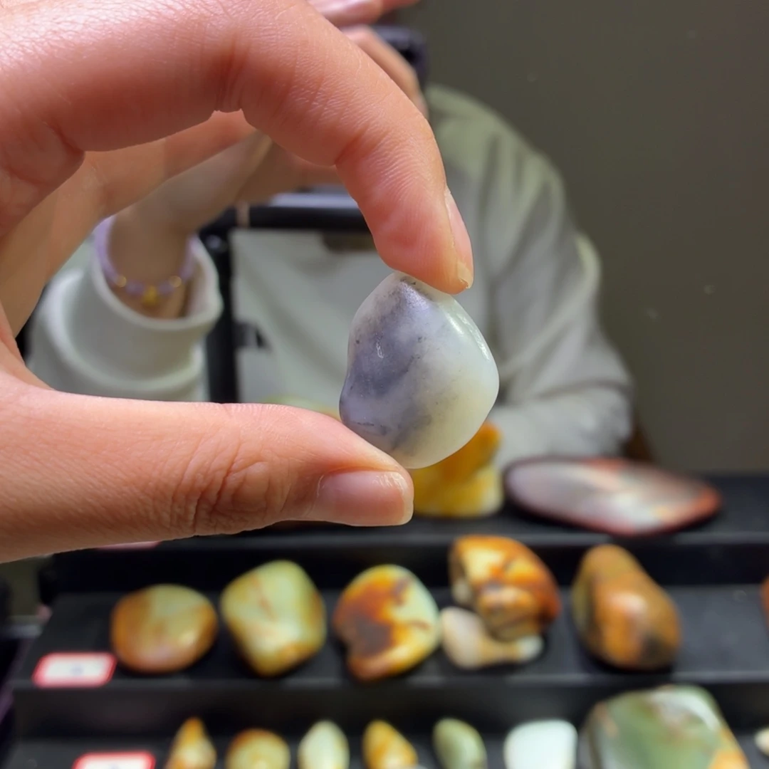 和田玉未镶嵌挂件8.7