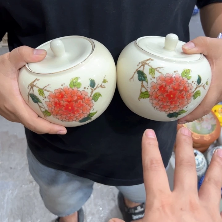 瑕疵福利品陶瓷茶叶罐介意勿拍