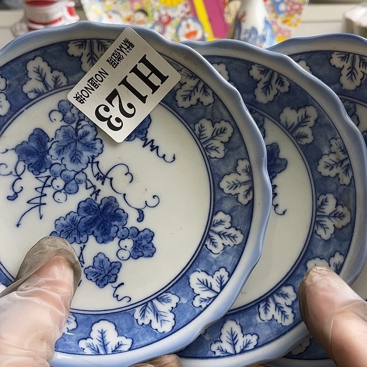 瓷片山***诗哈哈哈哈我的小可爱