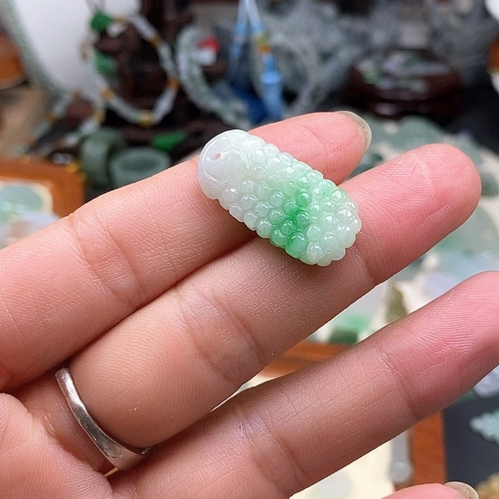 吊坠(不含链)未镶嵌翡翠6556889999