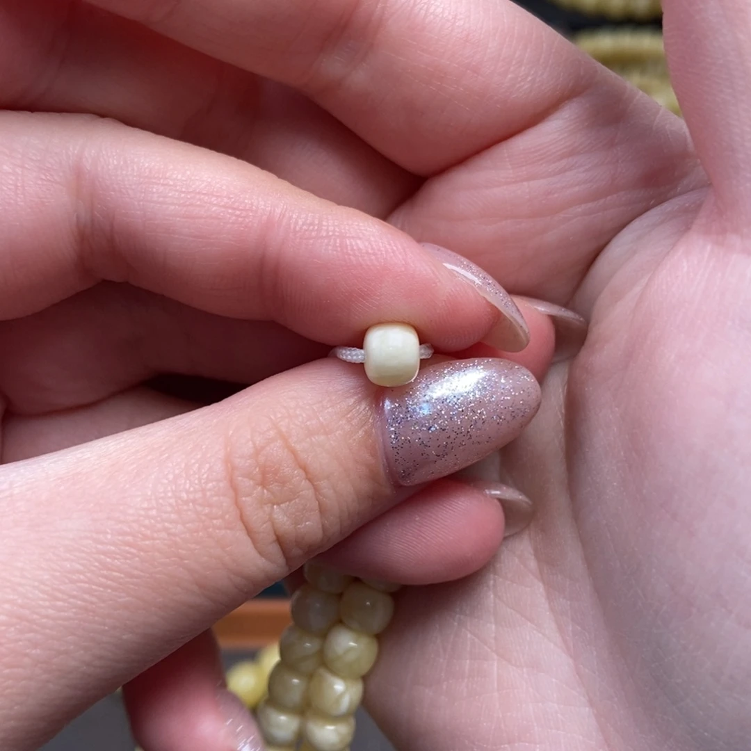 蜜蜡未镶嵌珠宝奇石卡6.5