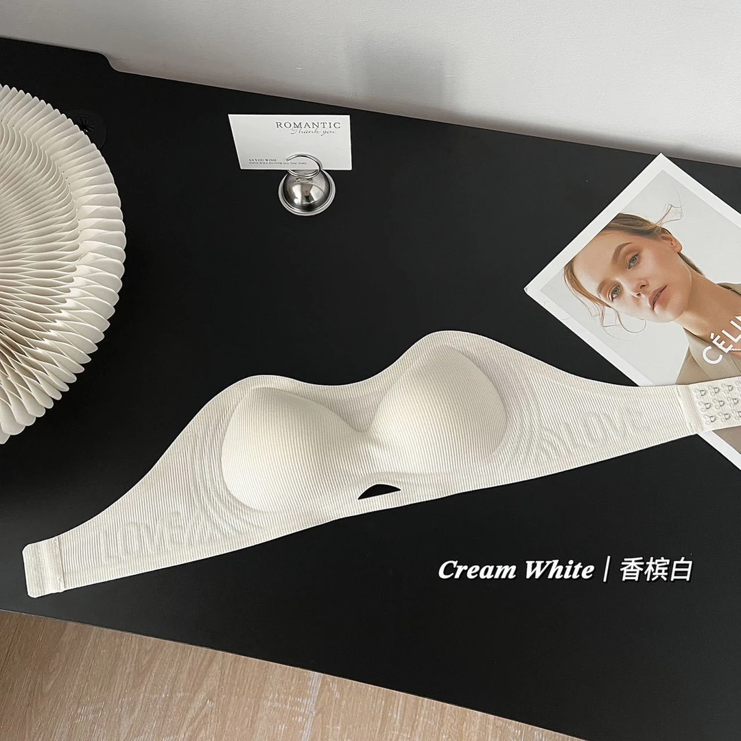 夏日简约高级感无肩带果冻瞬吸速干亲肤不闷热舒适聚拢内衣布吉岛