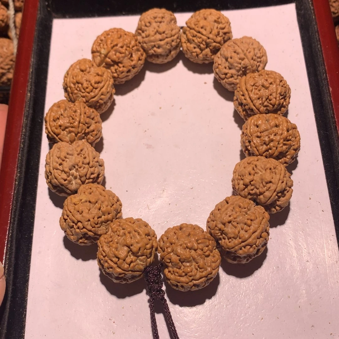 23尺寸大金刚菩提手串！！！福利