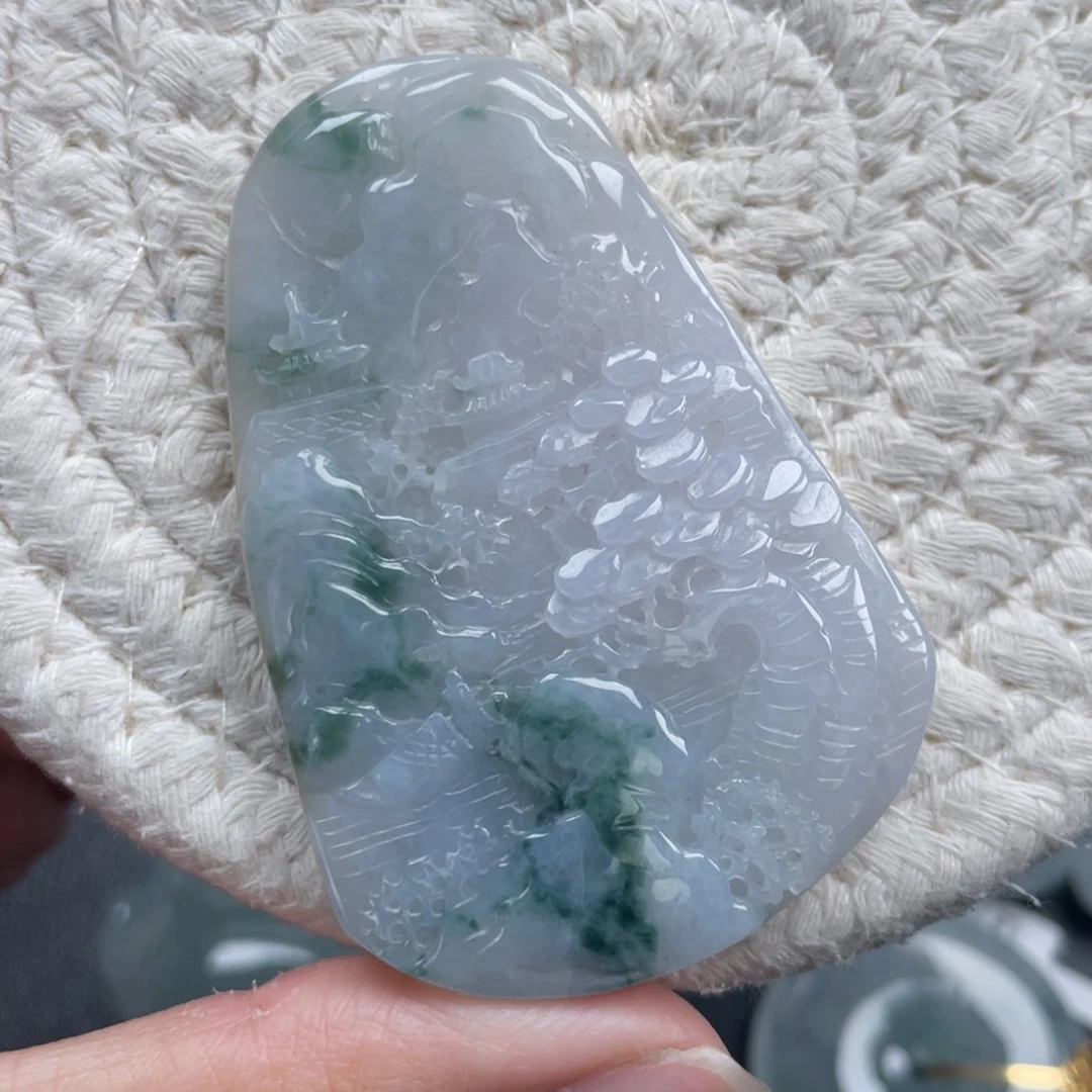 翡翠未镶嵌颈饰天然A货缅甸翡翠