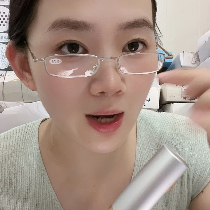 便携笔筒的75老花镜