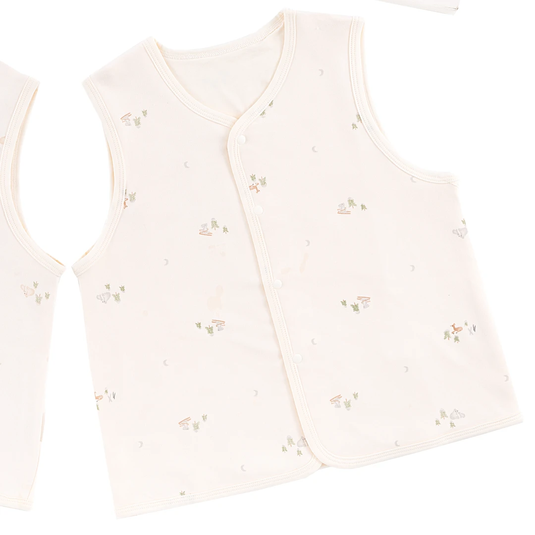 全棉马甲无袖上衣卡通动漫小童休闲风100-120尺码坎肩棉背心