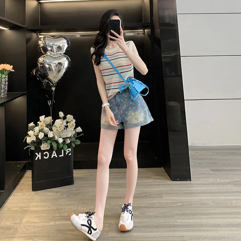 夏季洋气小个子条纹短袖针织衫搭配高腰显瘦牛仔短裤减龄时尚套装