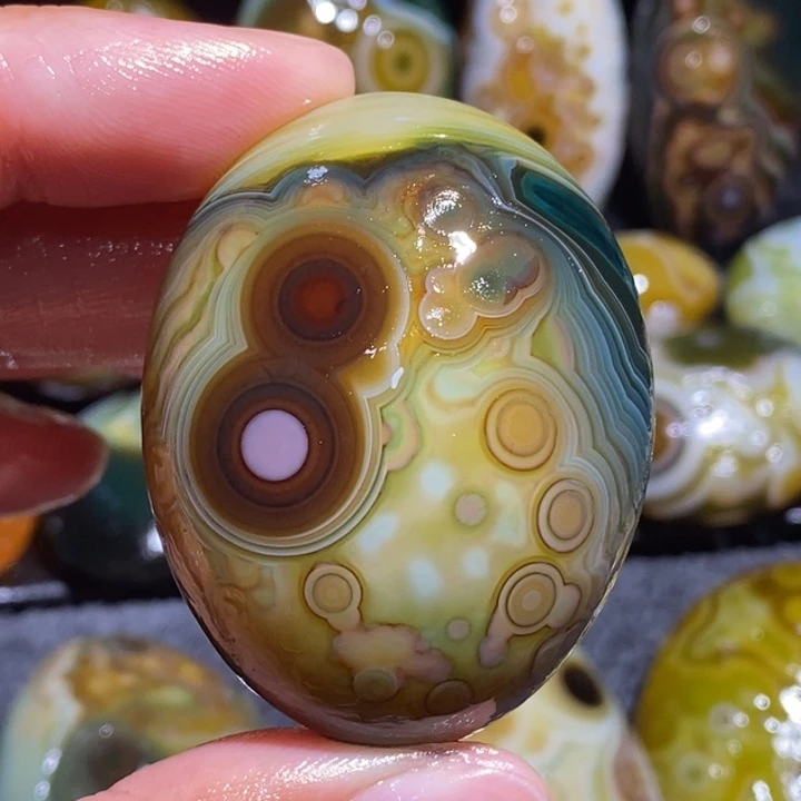 玛瑙/玉髓珠宝奇石未镶嵌