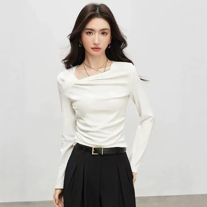 职业阿玛诗官2025秋冬季新款时尚气质设计感不规则长袖T恤女上衣