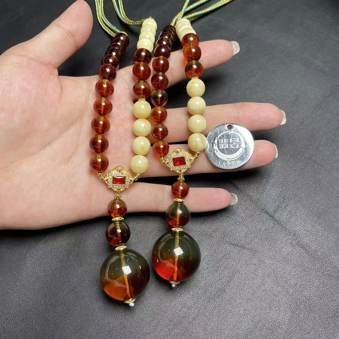 翡昱-N15-61376-琥珀吊坠颈饰/约8-23+/约17颗/多样性发其一