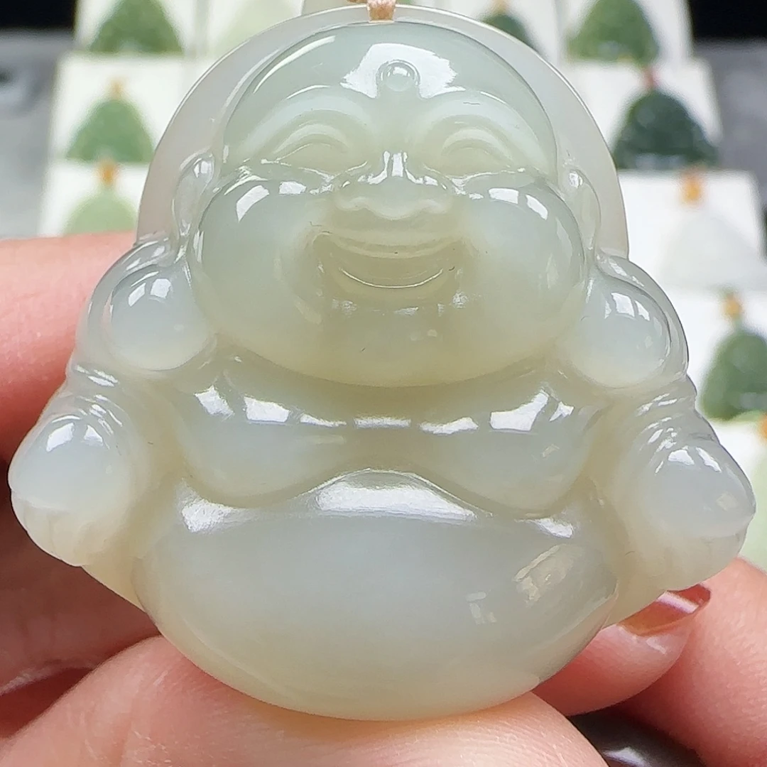 和田玉未镶嵌吊坠(赠链)