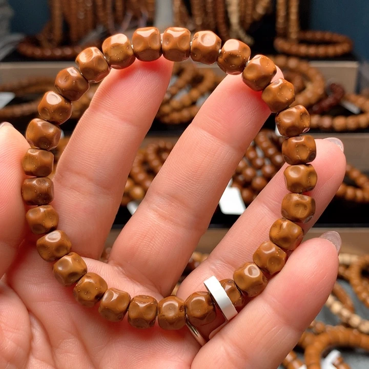 非金属木质紫金鼠8.2×7奶酪无相单圈精品