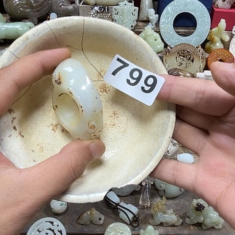 觅***虎瓷片瓷器制作过程是根据不同种类及