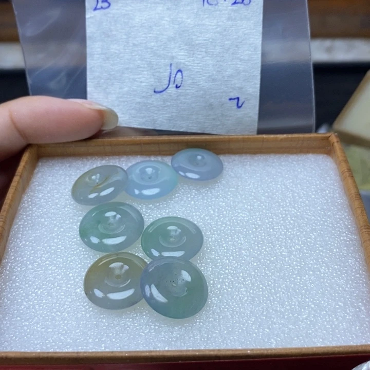 小***汇定制翡翠未镶嵌不退