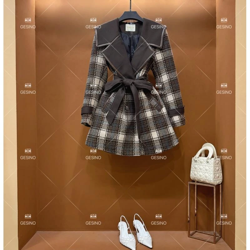 【丽】秋冬气质小香风时尚设计师中长款羽绒服 QD-2024985