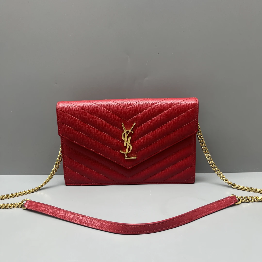 95新 YSL/圣罗兰 红金鱼子酱woc链条包 尺寸19*13 SV16578