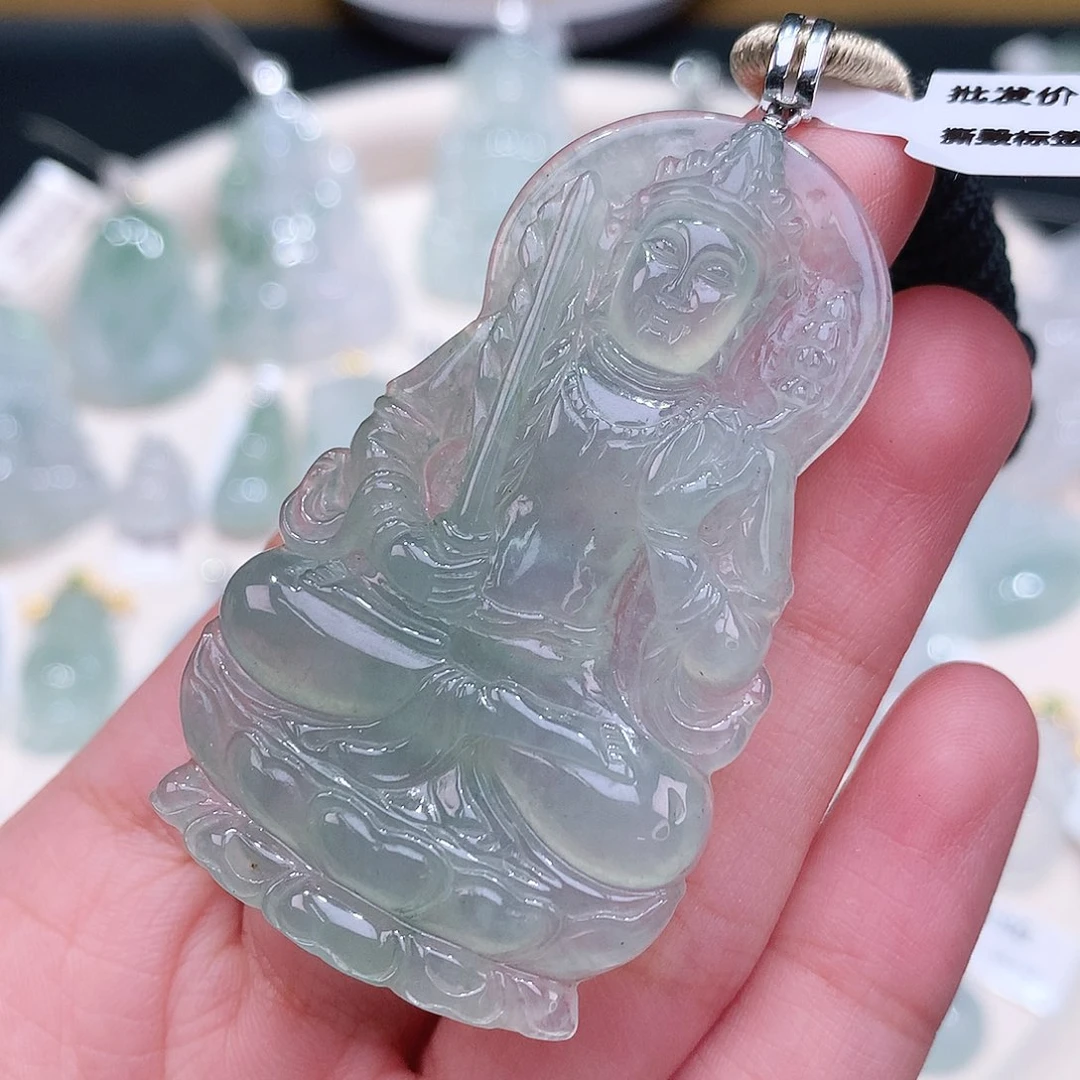 颈饰18K金镶嵌翡翠