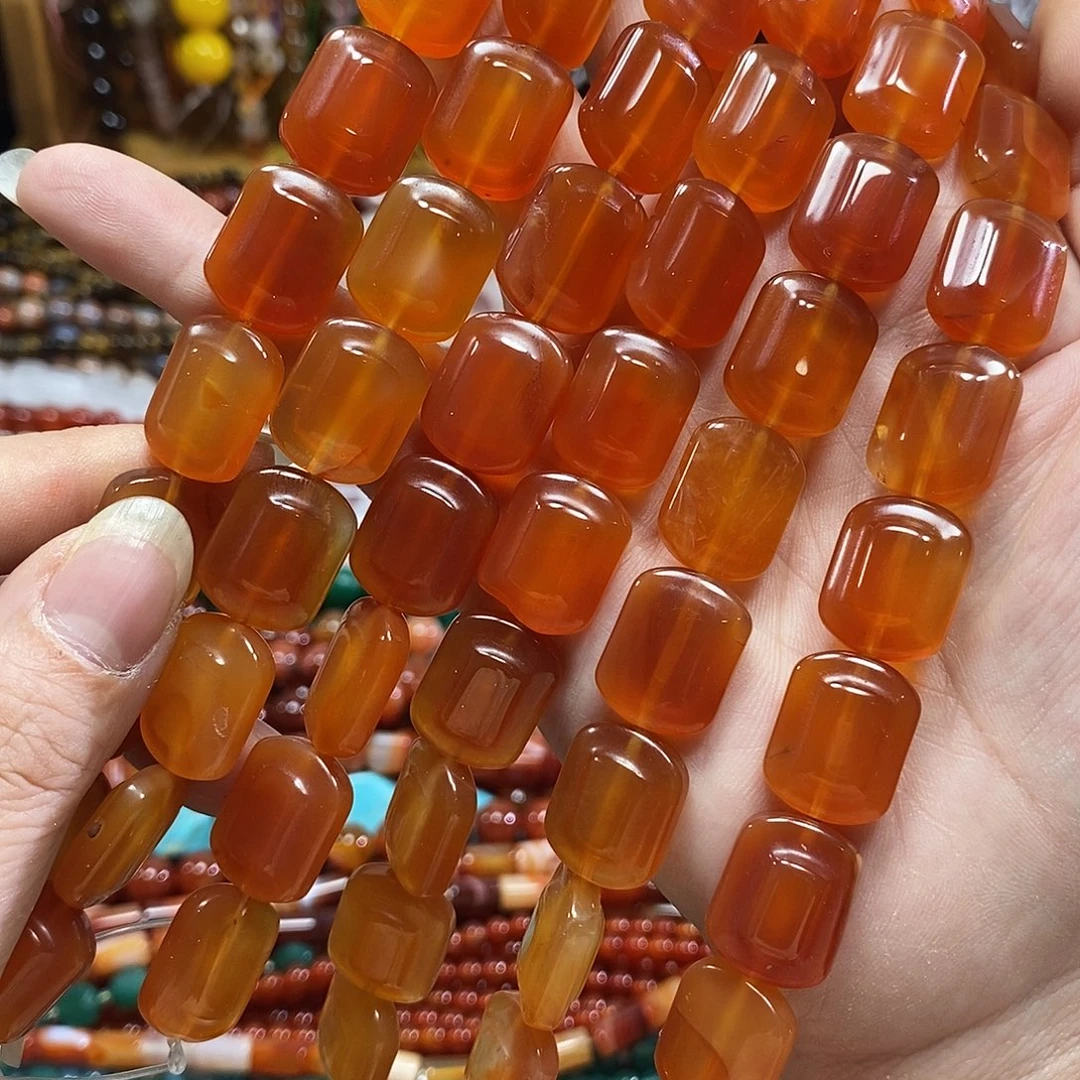 玛瑙/玉髓未镶嵌珠宝半成品红玛瑙雕刻无事牌一条卡14*20mm