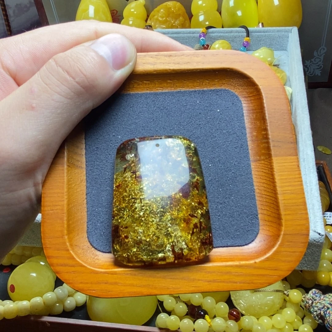 裸石琥珀未镶嵌蜜蜡