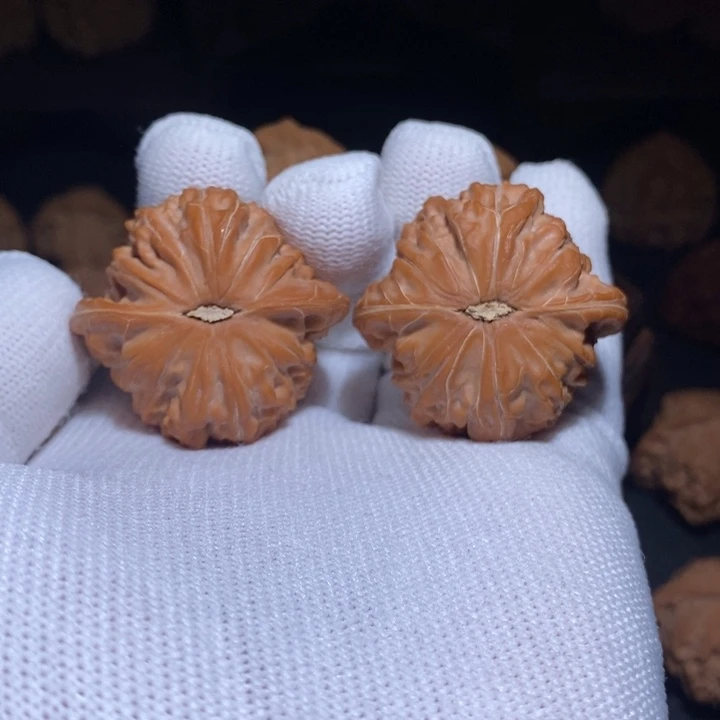 用***3吊坠文玩核桃蓟县山地磨38.5