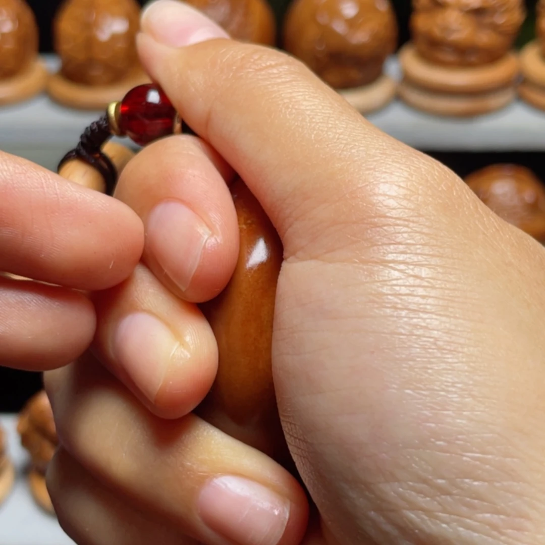 吊坠橄榄核三面生命单子3.5